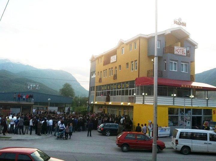 Hotel Rosi Gusinje Exterior photo